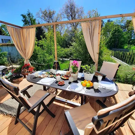 Pogodnawilla ミエルノ