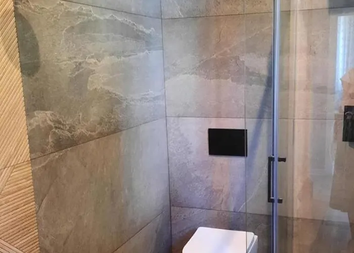 別荘 Pogodnawilla ミエルノ